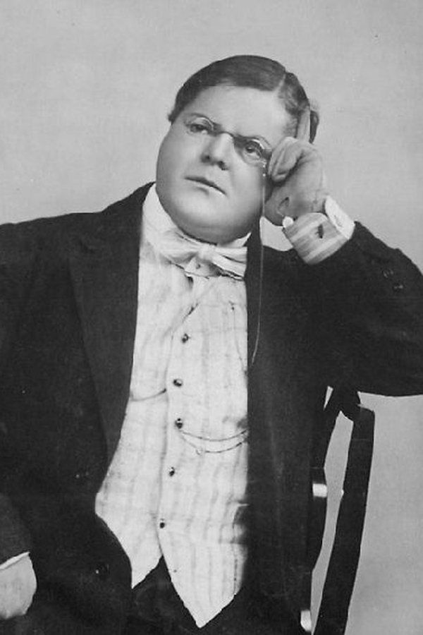 Lennox Pawle – Foto