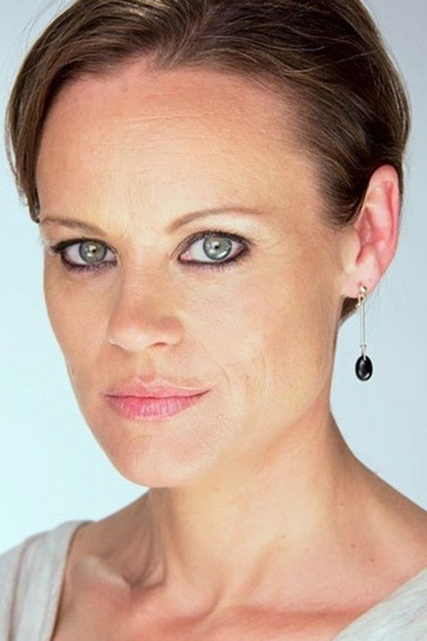 Nadine Garner – Foto