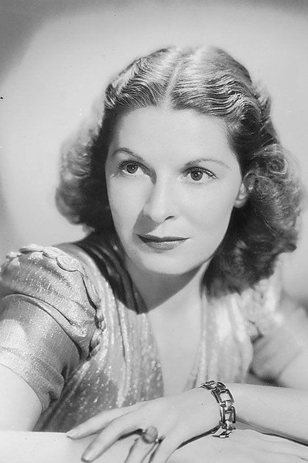 Fay Helm – Foto