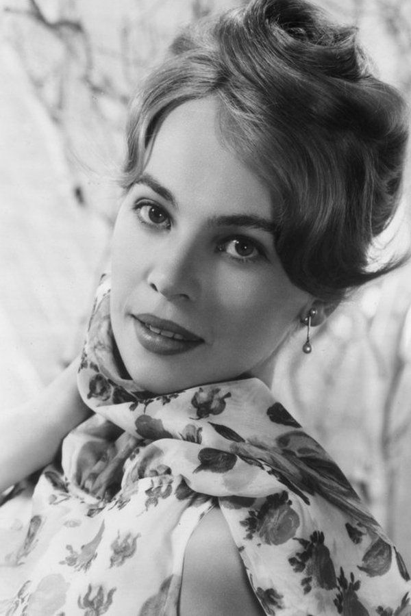 Leslie Caron – Foto