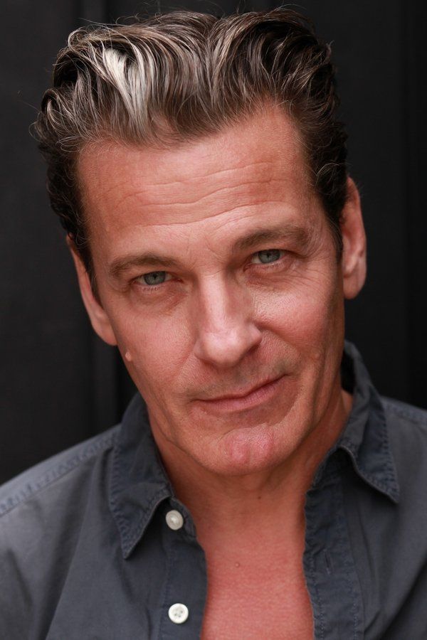 Adam Storke – Foto