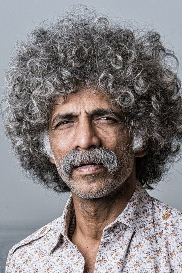 Makrand Deshpande – Foto