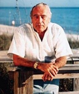 Robert Ludlum – Foto