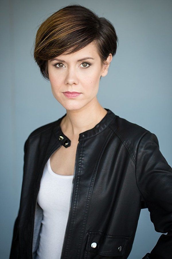 Erin Evans – Foto