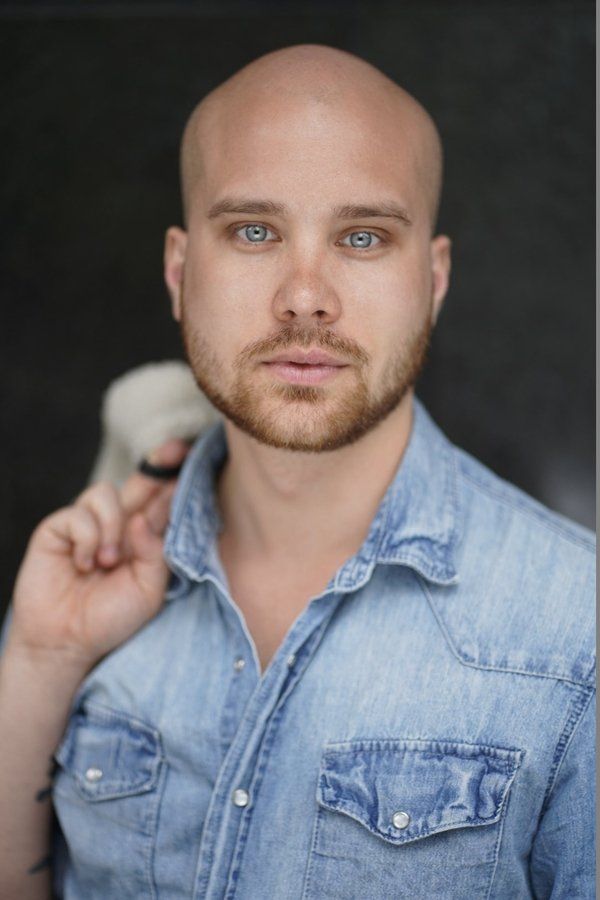 Xander Turian – Foto