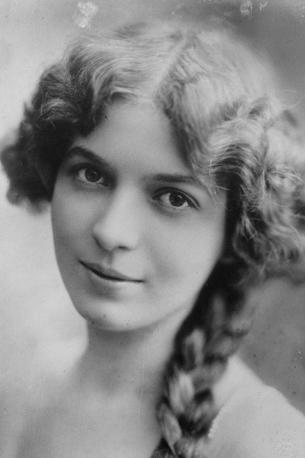 Ina Claire – Foto