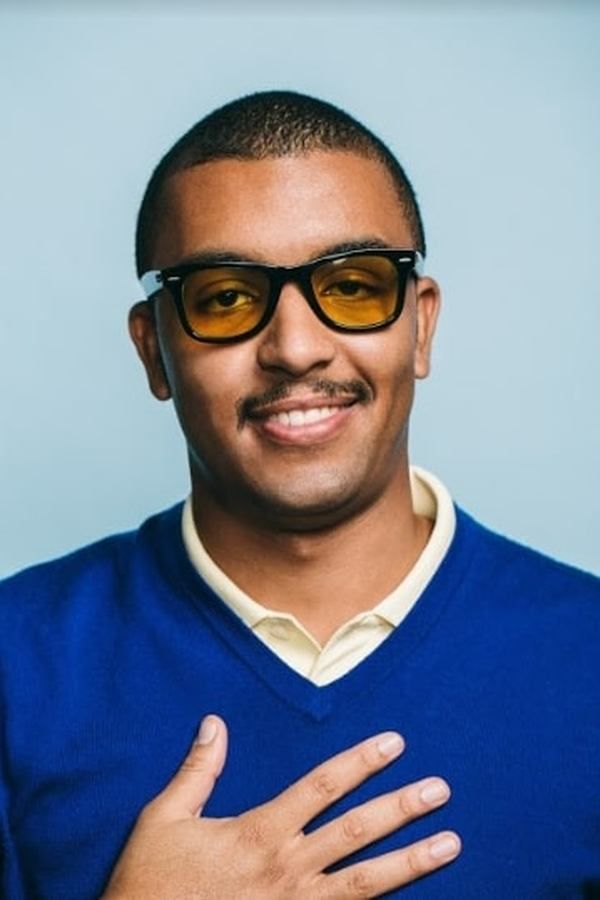 Mikey Alfred – Foto