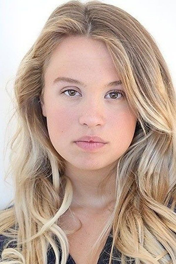 Evie Thompson – Foto