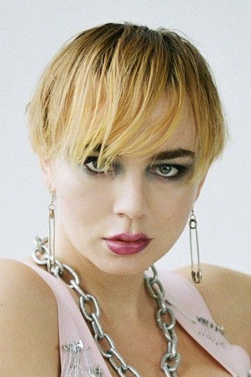 Macy Rodman – Foto