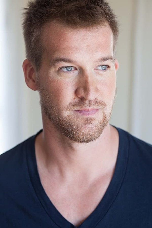 Kenneth Mitchell – Foto