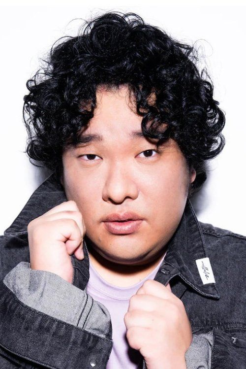 Taiiku Okazaki – Foto