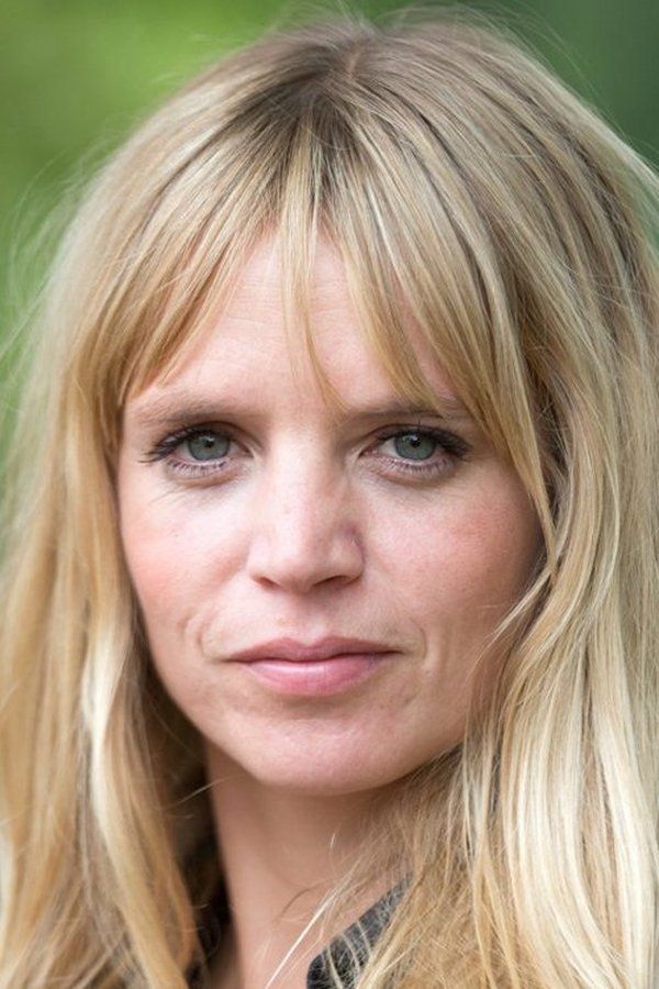Ingrid Olava – Foto