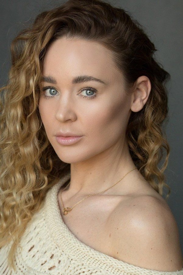 Kelly Rian Sanson – Foto