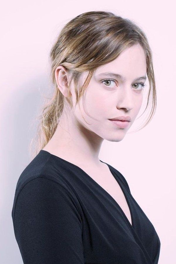 Lou de Laâge – Foto