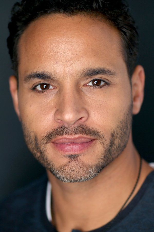 Daniel Sunjata – Foto