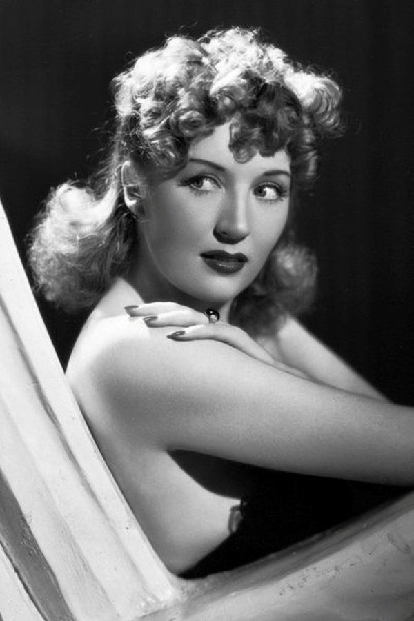 Muriel Angelus – Foto