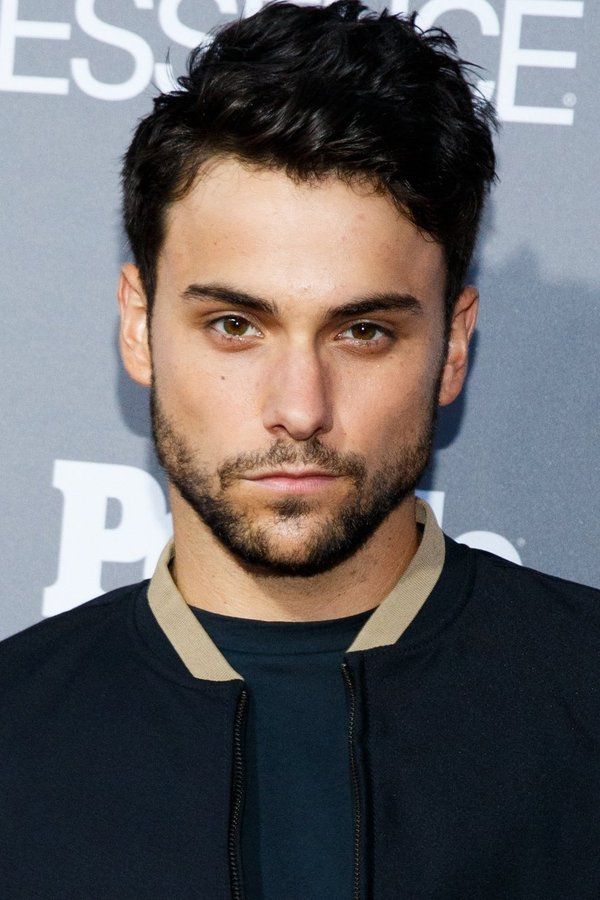 Jack Falahee – Foto