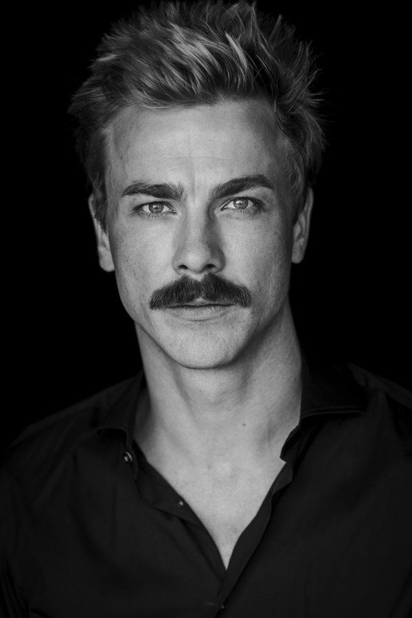 Albrecht Schuch – Foto