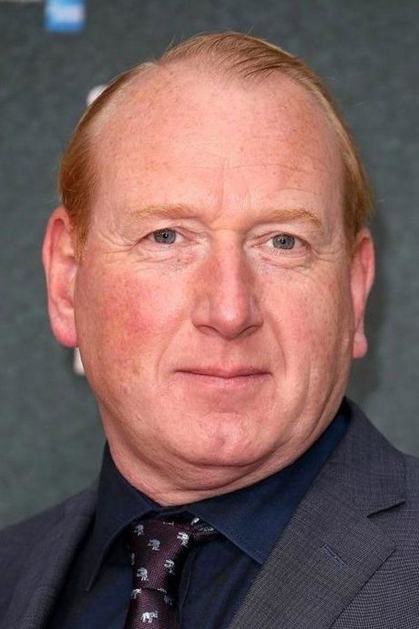 Adrian Scarborough – Foto