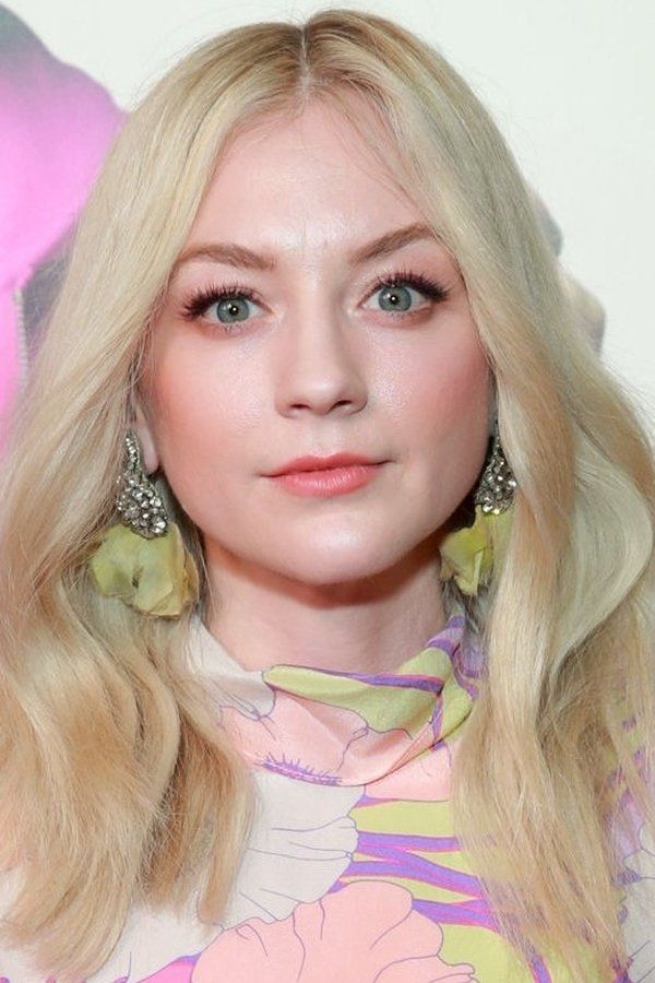 Emily Kinney – Foto