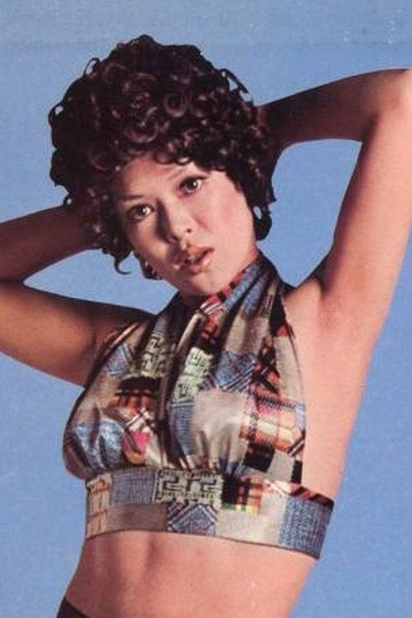 Naomi Oka – Foto