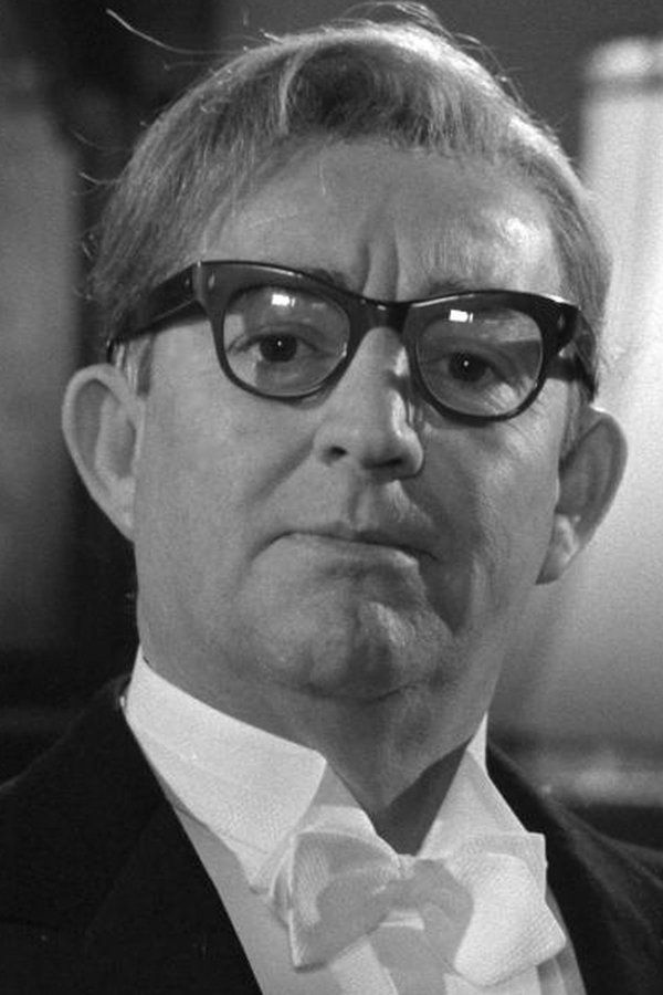 Buster Larsen – Foto