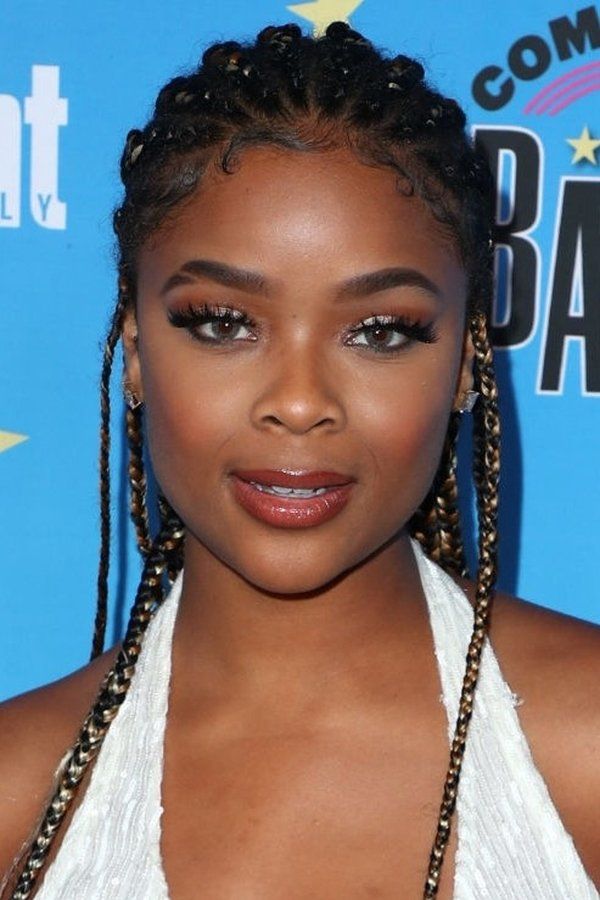 Ajiona Alexus – Foto