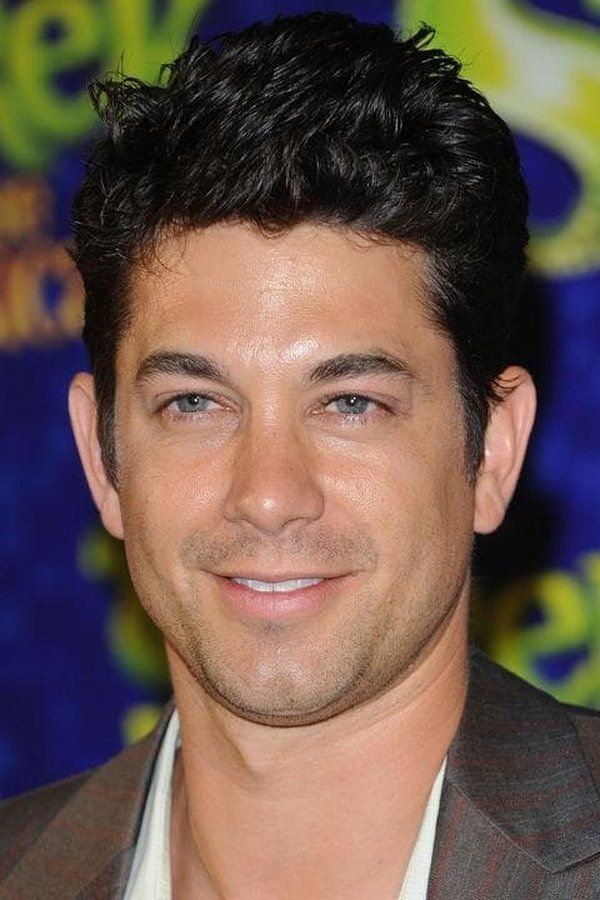 Adam Garcia – Foto